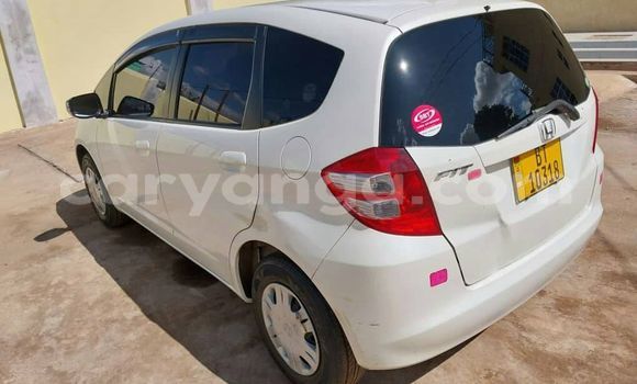 Buy Used Honda FIT White Car in Blantyre in Malawi Buy Used Honda FIT White Car in Blantyre in Malawi
