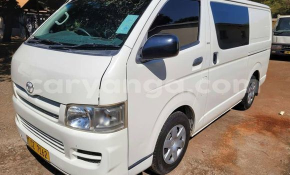 Buy Used Toyota Hiace White Car in Blantyre in Malawi Buy Used Toyota Hiace White Car in Blantyre in Malawi
