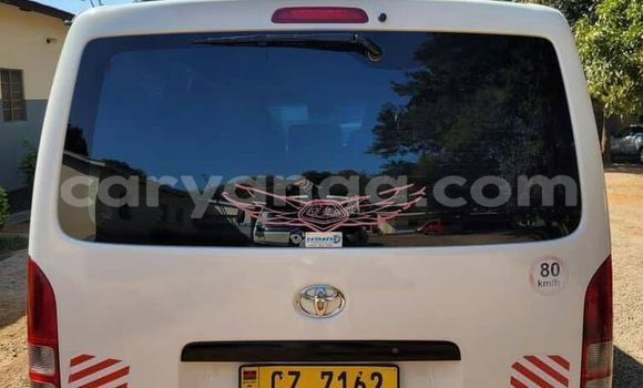 Buy Used Toyota Hiace White Car in Blantyre in Malawi Buy Used Toyota Hiace White Car in Blantyre in Malawi
