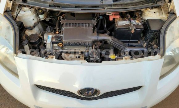 Buy Used Toyota Vitz White Car in Blantyre in Malawi Buy Used Toyota Vitz White Car in Blantyre in Malawi