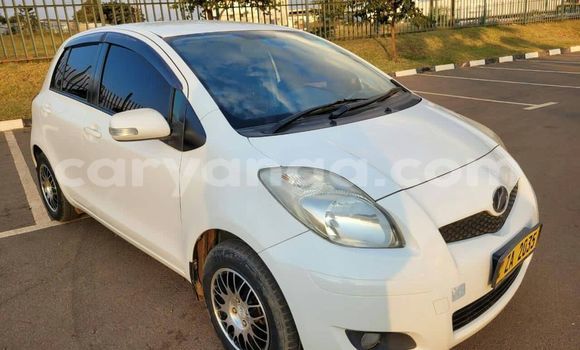Buy Used Toyota Vitz White Car in Blantyre in Malawi Buy Used Toyota Vitz White Car in Blantyre in Malawi