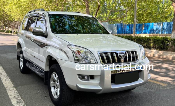 Buy Used Toyota Prado White Car in Kasungu in Malawi Buy Used Toyota Prado White Car in Kasungu in Malawi