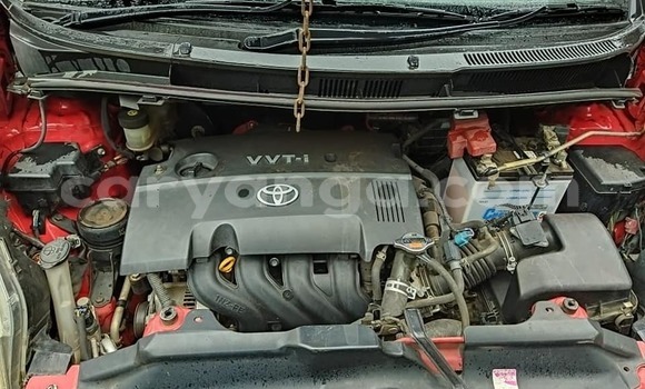 Acheter Occasion Voiture Toyota Ractis Rouge à Blantyre, Malawi Acheter Occasion Voiture Toyota Ractis Rouge à Blantyre, Malawi