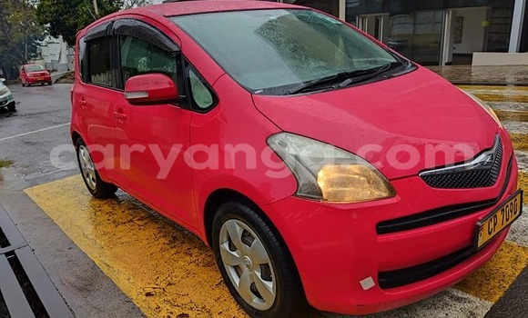 Acheter Occasion Voiture Toyota Ractis Rouge à Blantyre, Malawi Acheter Occasion Voiture Toyota Ractis Rouge à Blantyre, Malawi