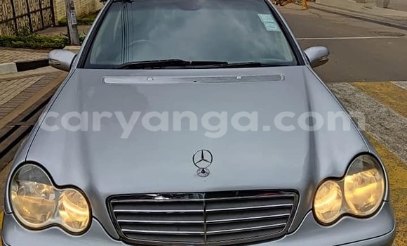 Acheter Occasion Voiture Mercedes‒Benz E–Class Gris à Blantyre, Malawi Acheter Occasion Voiture Mercedes‒Benz E–Class Gris à Blantyre, Malawi