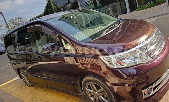 Acheter Occasion Voiture Nissan Serena Rouge à Blantyre, Malawi Acheter Occasion Voiture Nissan Serena Rouge à Blantyre, Malawi