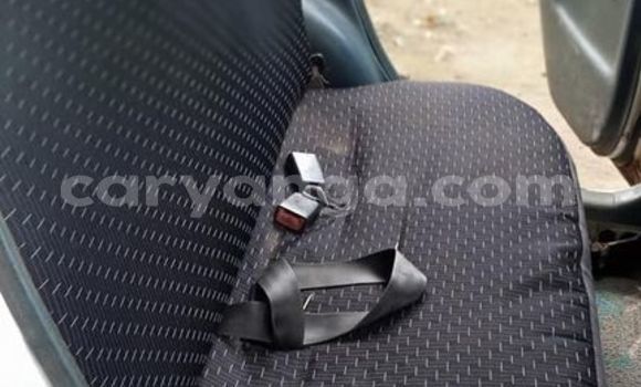 Acheter Occasion Voiture Toyota Vitz Blanc à Blantyre, Malawi Acheter Occasion Voiture Toyota Vitz Blanc à Blantyre, Malawi