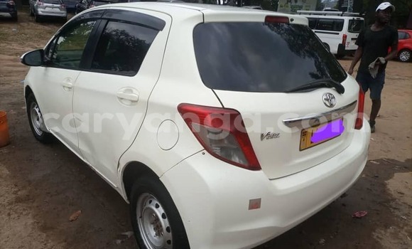 Buy Used Toyota Vitz White Car in Blantyre in Malawi Buy Used Toyota Vitz White Car in Blantyre in Malawi