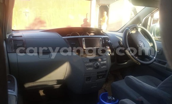 Acheter Occasion Voiture Toyota Noah Gris à Blantyre, Malawi Acheter Occasion Voiture Toyota Noah Gris à Blantyre, Malawi