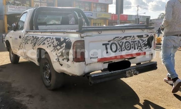 Buy Used Toyota Hilux White Car in Blantyre in Malawi Buy Used Toyota Hilux White Car in Blantyre in Malawi