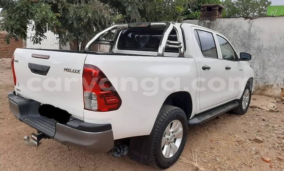 Buy Used Toyota Hilux White Car in Blantyre in Malawi Buy Used Toyota Hilux White Car in Blantyre in Malawi