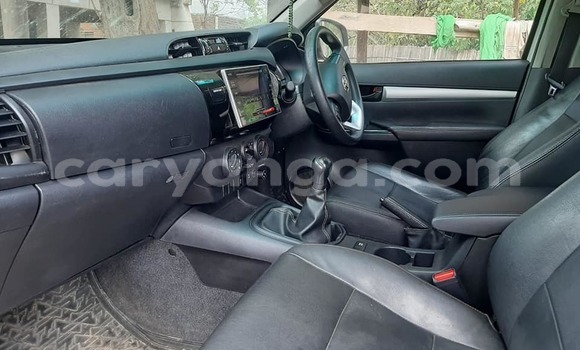 Buy Used Toyota Hilux White Car in Blantyre in Malawi Buy Used Toyota Hilux White Car in Blantyre in Malawi