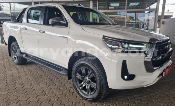Nunua Ilio tumika Toyota Hilux White Gari ndani ya Blantyre nchini Malawi Nunua Ilio tumika Toyota Hilux White Gari ndani ya Blantyre nchini Malawi