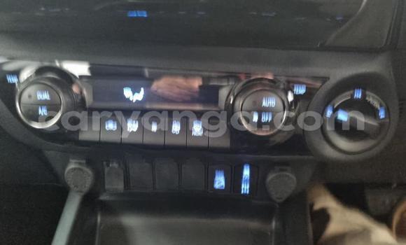 Nunua Ilio tumika Toyota Hilux White Gari ndani ya Blantyre nchini Malawi Nunua Ilio tumika Toyota Hilux White Gari ndani ya Blantyre nchini Malawi