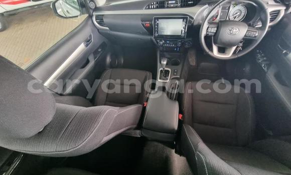 Nunua Ilio tumika Toyota Hilux White Gari ndani ya Blantyre nchini Malawi Nunua Ilio tumika Toyota Hilux White Gari ndani ya Blantyre nchini Malawi
