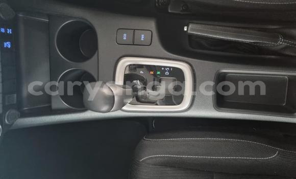 Nunua Ilio tumika Toyota Hilux White Gari ndani ya Blantyre nchini Malawi Nunua Ilio tumika Toyota Hilux White Gari ndani ya Blantyre nchini Malawi