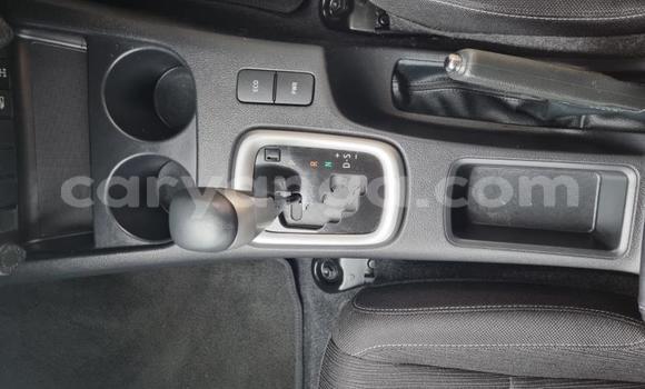 Nunua Ilio tumika Toyota Hilux Silver Gari ndani ya Blantyre nchini Malawi Nunua Ilio tumika Toyota Hilux Silver Gari ndani ya Blantyre nchini Malawi