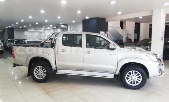 Nunua Ilio tumika Toyota Hilux Silver Gari ndani ya Blantyre nchini Malawi Nunua Ilio tumika Toyota Hilux Silver Gari ndani ya Blantyre nchini Malawi