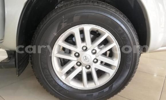 Nunua Ilio tumika Toyota Hilux Silver Gari ndani ya Blantyre nchini Malawi Nunua Ilio tumika Toyota Hilux Silver Gari ndani ya Blantyre nchini Malawi