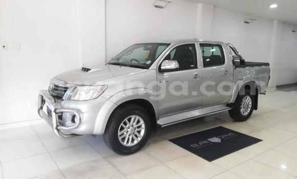 Nunua Ilio tumika Toyota Hilux Silver Gari ndani ya Blantyre nchini Malawi Nunua Ilio tumika Toyota Hilux Silver Gari ndani ya Blantyre nchini Malawi