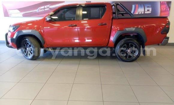 Nunua Ilio tumika Toyota Hilux Red Gari ndani ya Blantyre nchini Malawi Nunua Ilio tumika Toyota Hilux Red Gari ndani ya Blantyre nchini Malawi