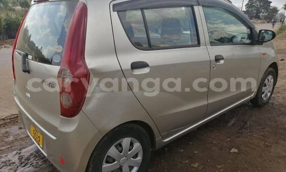 Acheter Occasion Voiture Daihatsu Mira Beige à Blantyre, Malawi Acheter Occasion Voiture Daihatsu Mira Beige à Blantyre, Malawi