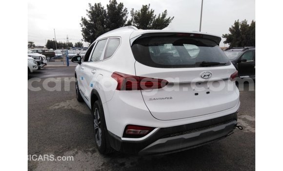 Buy Import Hyundai Santa Fe White Car in Import - Dubai in Malawi Buy Import Hyundai Santa Fe White Car in Import - Dubai in Malawi