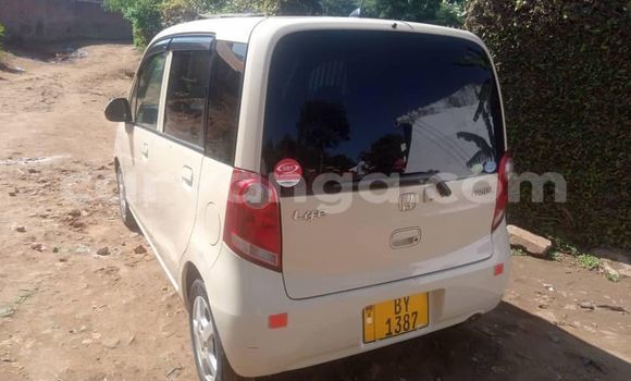 Acheter Occasion Voiture Honda Life Blanc à Blantyre, Malawi Acheter Occasion Voiture Honda Life Blanc à Blantyre, Malawi