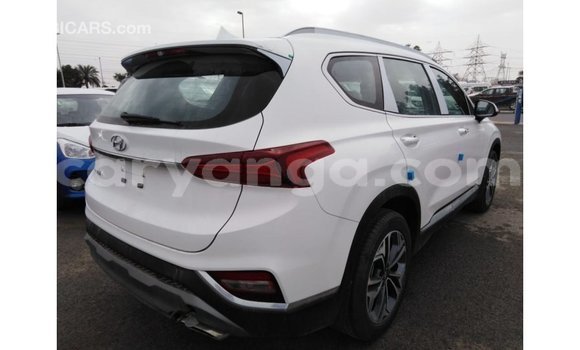 Buy Import Hyundai Santa Fe White Car in Import - Dubai in Malawi Buy Import Hyundai Santa Fe White Car in Import - Dubai in Malawi