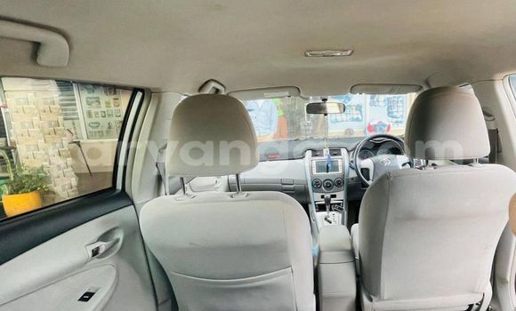 Acheter Occasion Voiture Toyota Axio Gris à Blantyre, Malawi Acheter Occasion Voiture Toyota Axio Gris à Blantyre, Malawi