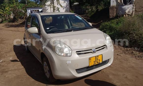 Acheter Occasion Voiture Toyota Passo Beige à Blantyre, Malawi Acheter Occasion Voiture Toyota Passo Beige à Blantyre, Malawi