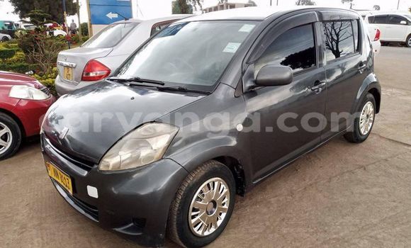 Acheter Occasion Voiture Toyota Passo Noir à Blantyre, Malawi Acheter Occasion Voiture Toyota Passo Noir à Blantyre, Malawi