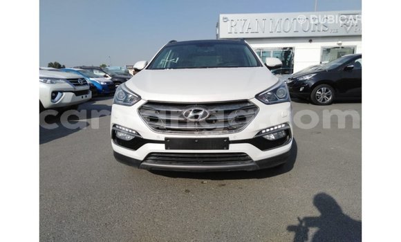 Nunua Imported Hyundai Santa Fe White Gari ndani ya Import - Dubai nchini Malawi Nunua Imported Hyundai Santa Fe White Gari ndani ya Import - Dubai nchini Malawi