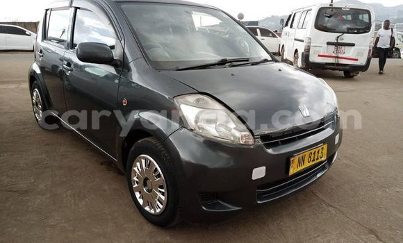 Acheter Occasion Voiture Toyota Passo Noir à Blantyre, Malawi Acheter Occasion Voiture Toyota Passo Noir à Blantyre, Malawi