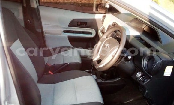 Acheter Occasion Voiture Toyota Aqua Gris à Blantyre, Malawi Acheter Occasion Voiture Toyota Aqua Gris à Blantyre, Malawi