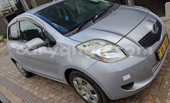 Acheter Occasion Voiture Toyota Vitz Gris à Blantyre, Malawi Acheter Occasion Voiture Toyota Vitz Gris à Blantyre, Malawi