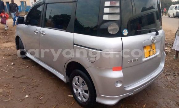 Acheter Occasion Voiture Toyota Sienta Gris à Blantyre, Malawi Acheter Occasion Voiture Toyota Sienta Gris à Blantyre, Malawi