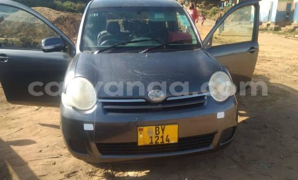 Buy Used Toyota Sienta Black Car in Blantyre in Malawi Buy Used Toyota Sienta Black Car in Blantyre in Malawi