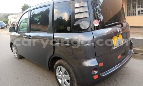 Buy Used Toyota Sienta Black Car in Blantyre in Malawi Buy Used Toyota Sienta Black Car in Blantyre in Malawi