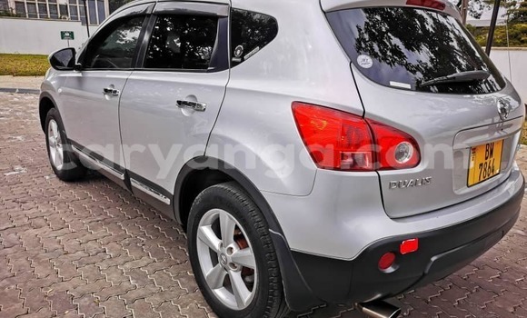 Buy Used Nissan Dualis Silver Car in Lilongwe in Malawi Buy Used Nissan Dualis Silver Car in Lilongwe in Malawi