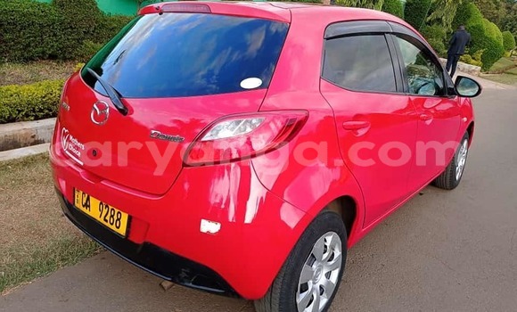 Acheter Occasion Voiture Mazda Demio Rouge à Lilongwe, Malawi Acheter Occasion Voiture Mazda Demio Rouge à Lilongwe, Malawi