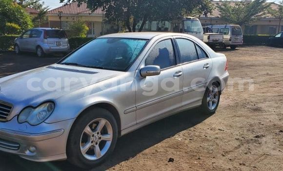 Buy Used Mercedes‒Benz C–Class Silver Car in Lilongwe in Malawi Buy Used Mercedes‒Benz C–Class Silver Car in Lilongwe in Malawi