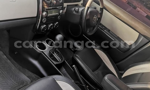 Acheter Occasion Voiture Mazda Verisa Rouge à Lilongwe, Malawi Acheter Occasion Voiture Mazda Verisa Rouge à Lilongwe, Malawi