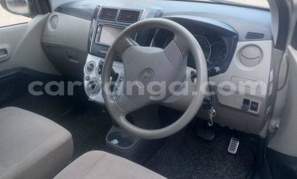 Nunua Ilio tumika Daihatsu Mira Silver Gari ndani ya Blantyre nchini Malawi Nunua Ilio tumika Daihatsu Mira Silver Gari ndani ya Blantyre nchini Malawi