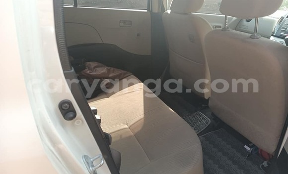 Nunua Ilio tumika Daihatsu Mira White Gari ndani ya Blantyre nchini Malawi Nunua Ilio tumika Daihatsu Mira White Gari ndani ya Blantyre nchini Malawi