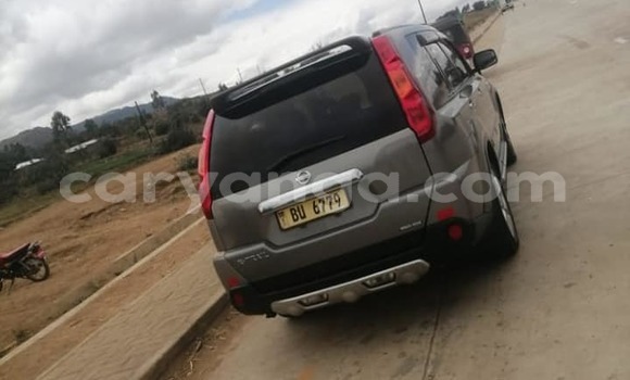 Nunua Ilio tumika Nissan X–Trail Brown Gari ndani ya Blantyre nchini Malawi Nunua Ilio tumika Nissan X–Trail Brown Gari ndani ya Blantyre nchini Malawi