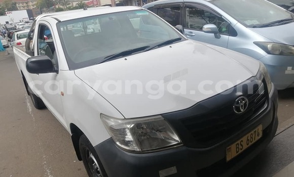 Nunua Ilio tumika Toyota Hilux White Gari ndani ya Blantyre nchini Malawi Nunua Ilio tumika Toyota Hilux White Gari ndani ya Blantyre nchini Malawi