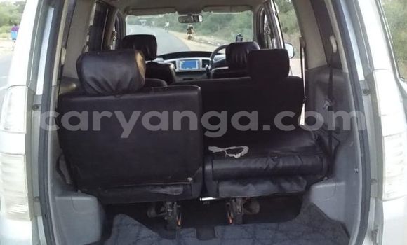 Nunua Ilio tumika Toyota Voxy Silver Gari ndani ya Blantyre nchini Malawi Nunua Ilio tumika Toyota Voxy Silver Gari ndani ya Blantyre nchini Malawi