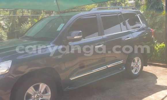 Nunua Ilio tumika Toyota Land Cruiser Black Gari ndani ya Blantyre nchini Malawi Nunua Ilio tumika Toyota Land Cruiser Black Gari ndani ya Blantyre nchini Malawi