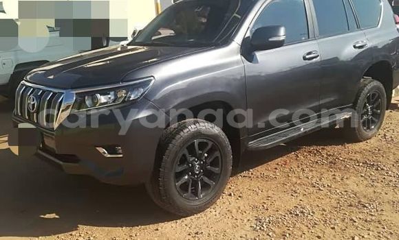 Nunua Ilio tumika Toyota Land Cruiser Prado Black Gari ndani ya Blantyre nchini Malawi Nunua Ilio tumika Toyota Land Cruiser Prado Black Gari ndani ya Blantyre nchini Malawi